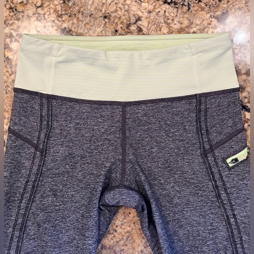 Lululemon Run A Marathon Crop Legging - Picture 5 of 11